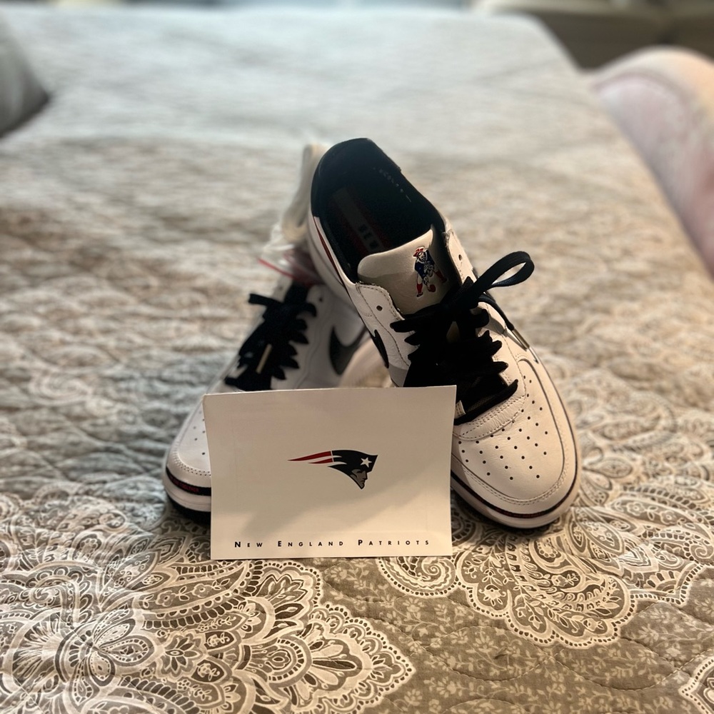 Nike 2020 limited Edition Patriots Sneaker